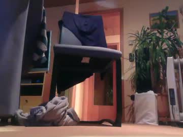 Racefliege Chaturbate stream image from January 08, 2025