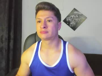 Tomson_Cruzz Chaturbate stream image from January 08, 2025