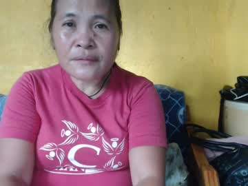 Yourlove_Regine Chaturbate stream image from January 08, 2025