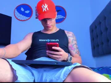Benjamin_Calloway Chaturbate stream image from January 08, 2025