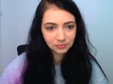 Camilla_More Chaturbate stream image from January 08, 2025