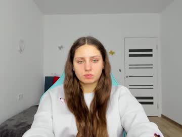 Kriswithlove Chaturbate stream image from January 08, 2025