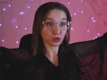 Filipinaadams Chaturbate stream image from January 08, 2025