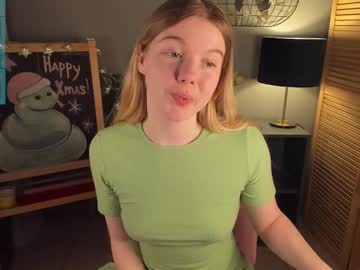 Ohmyjuliet Chaturbate stream image from January 08, 2025