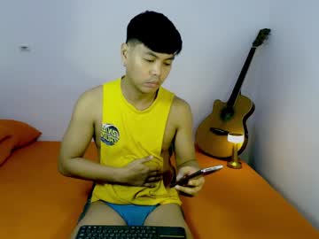 Yuri_Nation Chaturbate stream image from January 08, 2025