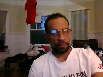 Mikebiggspipping Chaturbate stream image from January 08, 2025