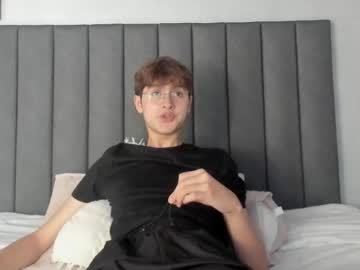 Boleyn_Lovell Chaturbate stream image from January 08, 2025