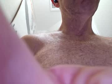 Chrispycum Chaturbate stream image from January 08, 2025