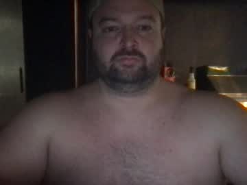 Grownandshow Chaturbate stream image from January 08, 2025