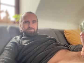 D0n_Gi0vanni Chaturbate stream image from January 08, 2025