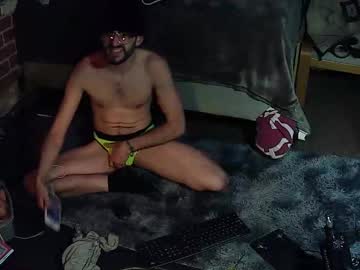 Dillzdill Chaturbate stream image from January 08, 2025