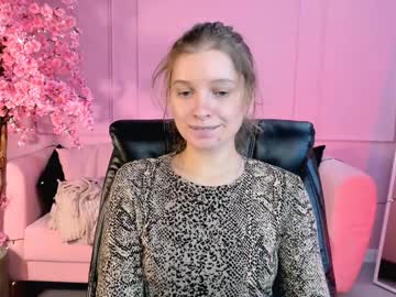 Mayasinabon Chaturbate stream image from January 08, 2025