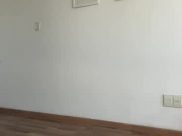 Yankeebro Chaturbate stream image from January 08, 2025