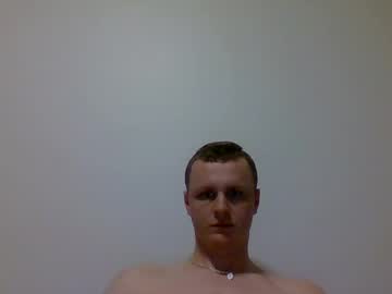 Domuutiss Chaturbate stream image from January 08, 2025