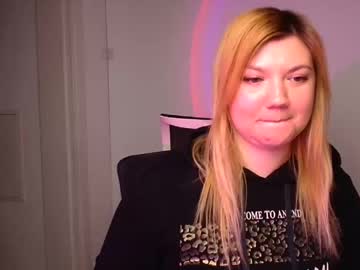 Molly_Moree Chaturbate stream image from January 08, 2025