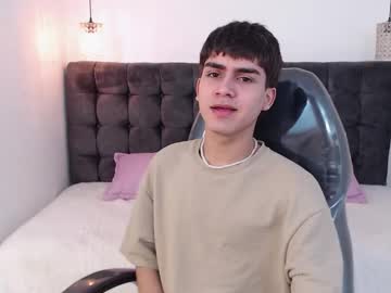 Tommy18__ Chaturbate stream image from January 08, 2025