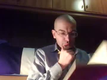 Tommycorner Chaturbate stream image from January 08, 2025