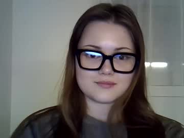 Shynesssi Chaturbate stream image from January 08, 2025