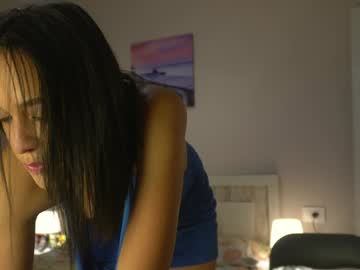 Celinegf Chaturbate stream image from January 08, 2025