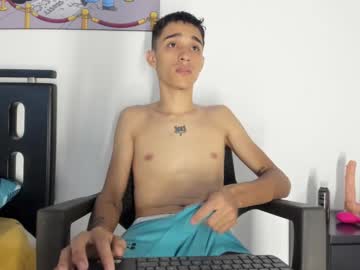 Allyson_777 Chaturbate stream image from January 08, 2025