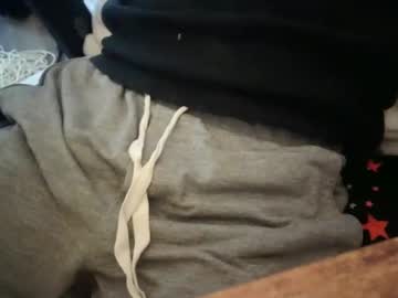 Bgreen24 Chaturbate stream image from January 08, 2025