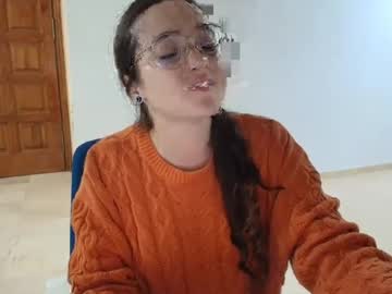 Pretty1_Victoria29 Chaturbate stream image from January 08, 2025