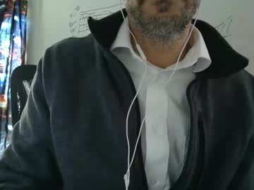 Wellheynow Chaturbate stream image from January 08, 2025
