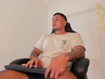 Alan_Muscle Chaturbate stream image from January 08, 2025
