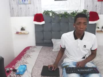 Andrew_Kamy Chaturbate stream image from January 08, 2025