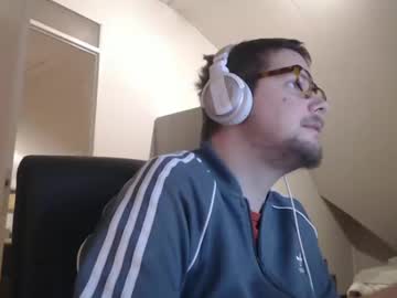 Bonesstar Chaturbate stream image from January 08, 2025