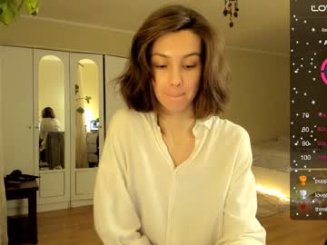 Gingerbread__House Chaturbate stream image from January 08, 2025