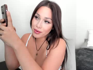Phenomenalpleasures Chaturbate stream image from January 08, 2025