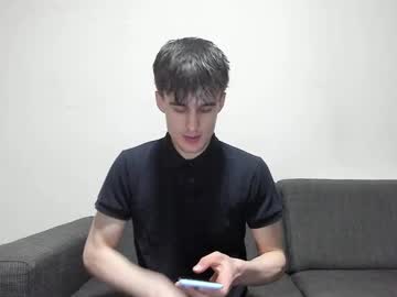 Skinnyguywithbigd Chaturbate stream image from January 08, 2025