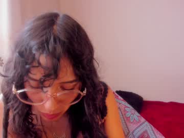 Aluna_0310 Chaturbate stream image from January 08, 2025