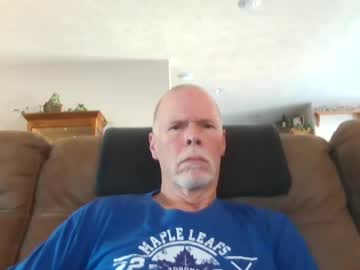Daddysmk Chaturbate stream image from January 08, 2025