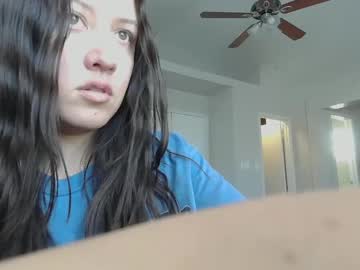 Girlnextdoor702 Chaturbate stream image from January 08, 2025