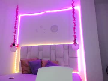 Pink__Tiffany Chaturbate stream image from January 08, 2025