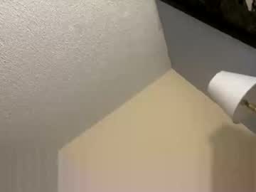 Toronto5656 Chaturbate stream image from January 08, 2025