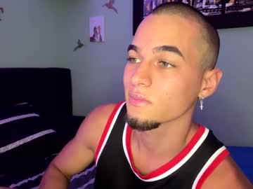 Dom_Latinmaster Chaturbate stream image from January 08, 2025