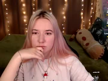 Homely_Girl Chaturbate stream image from January 08, 2025