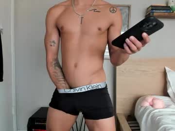 Sam9826wh Chaturbate stream image from January 08, 2025