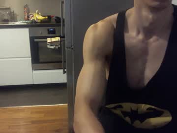 Hkingvi Chaturbate stream image from January 08, 2025