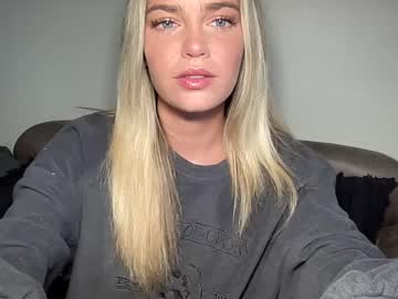 Littlemaryjane19 Chaturbate stream image from January 08, 2025