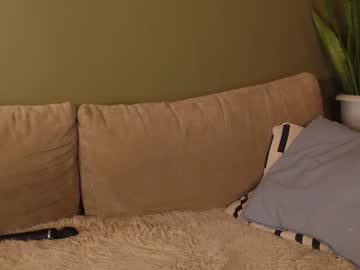 Alisaxxxshy Chaturbate stream image from January 08, 2025