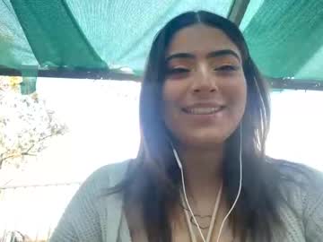 Bubbles_Blowss Chaturbate stream image from January 08, 2025