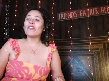 Charlotte_Vanillefraise Chaturbate stream image from January 08, 2025
