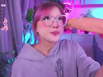 Crazy__Wine Chaturbate stream image from January 08, 2025