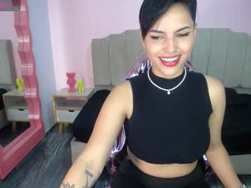 Hemma_Oficial_Ch Chaturbate stream image from January 08, 2025
