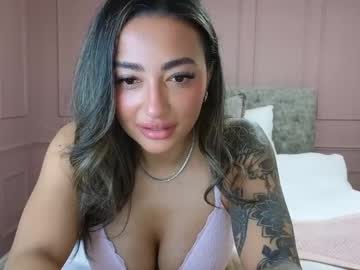 Prettyj1995 Chaturbate stream image from January 08, 2025