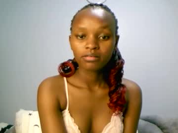 Pretty_Maja Chaturbate stream image from January 09, 2025